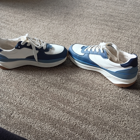 Women’s White and Blue Lace-Up Sneakers - Picture 7 of 7